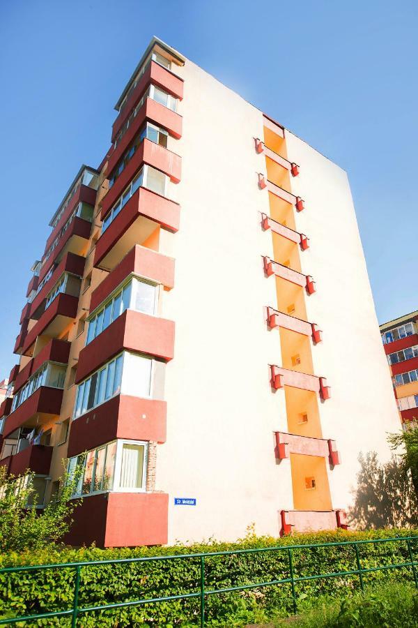 בראשוב Luna Apartment מראה חיצוני תמונה